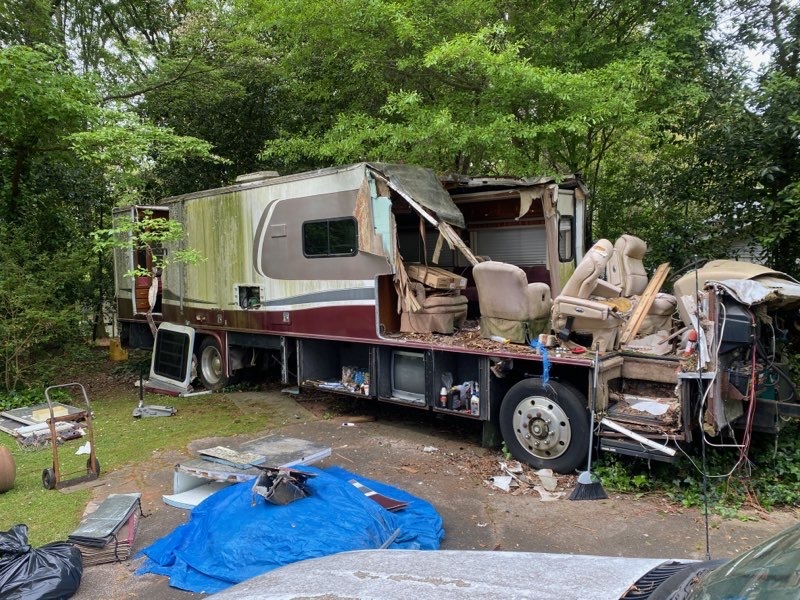 D70DC98A-FE72-4076-A30F-226351C43F63